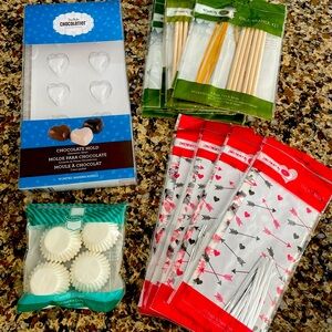 Valentine Treat Bags and Heart Mold New